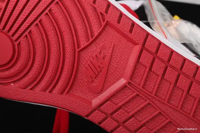 MaikeSneakers OG Air 1 High Jordan Bloodline 555088-062 0605